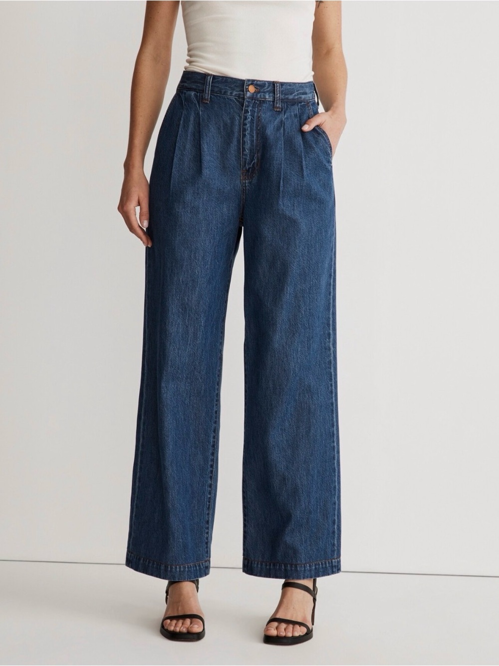 Madewell The Harlow Wide-Leg Pleated Jeans Size 27 Medium Wash
